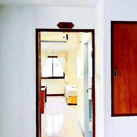 โรงแรมสุขวิไล Sukwilai Hotel หัวหิน ภายนอก รูปภาพ