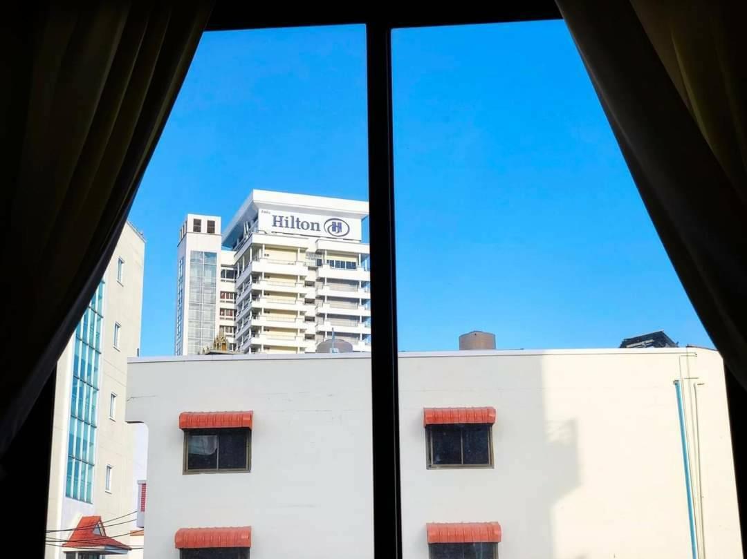 โรงแรมสุขวิไล Sukwilai Hotel หัวหิน ภายนอก รูปภาพ